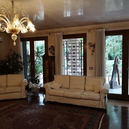 Bed and Breakfast La Casa Sull'Albero Местре Екстер'єр фото