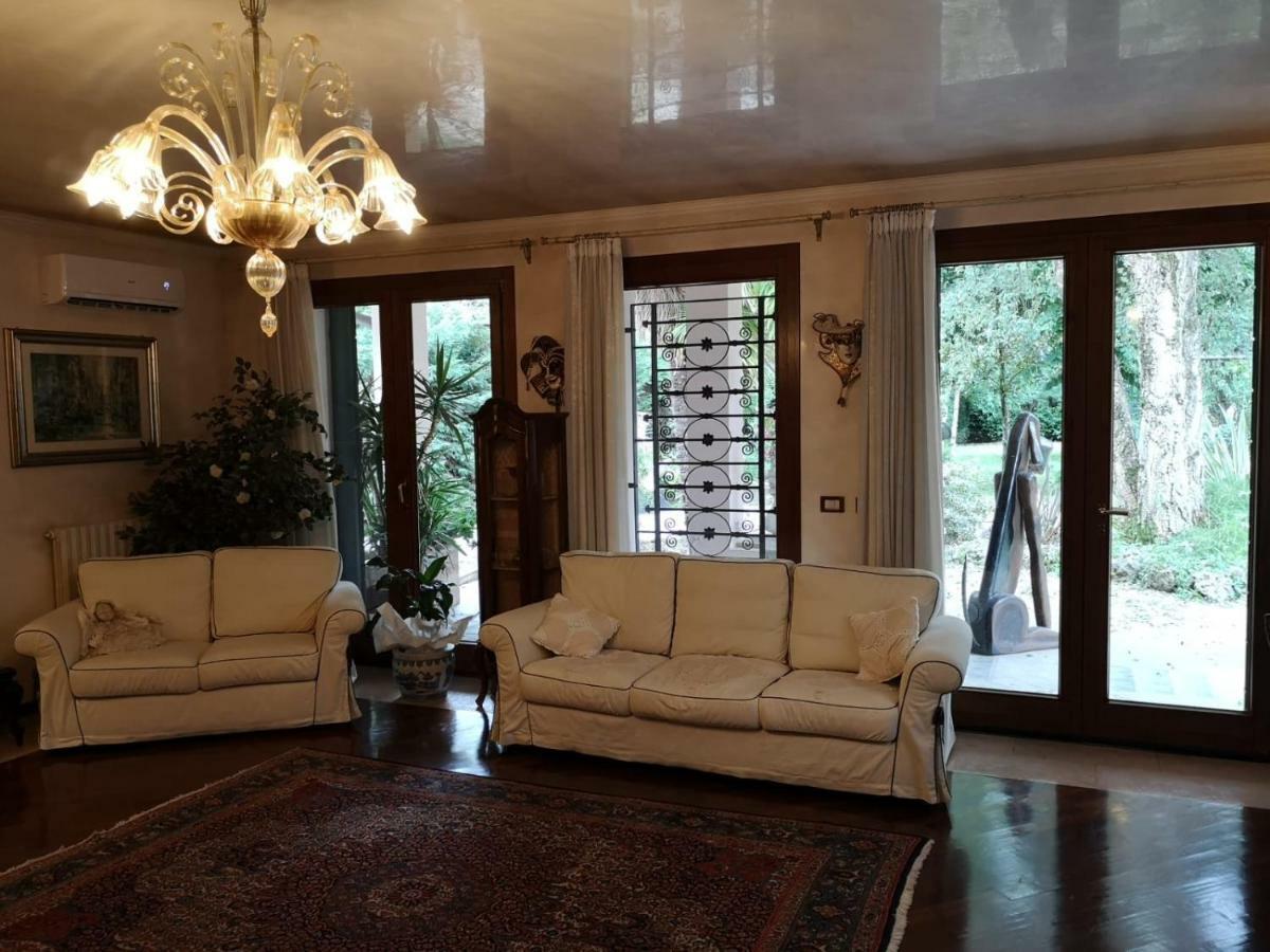 Bed and Breakfast La Casa Sull'Albero Местре Екстер'єр фото