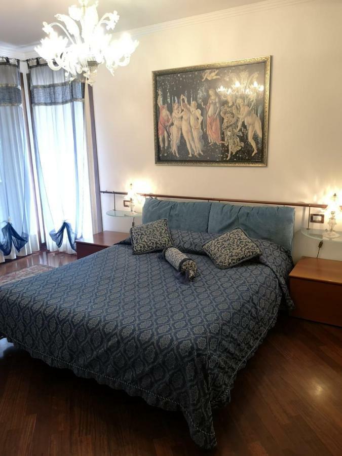 Bed and Breakfast La Casa Sull'Albero Местре Екстер'єр фото